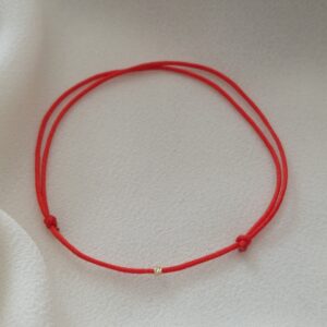 Șnur roșu circular cu o biluță din Aur 14K